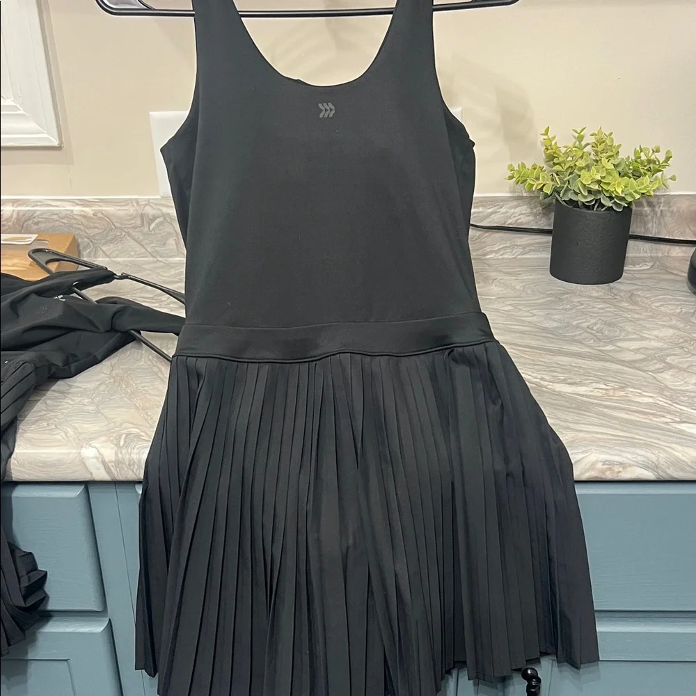 All In Motion Black Pleated Dress - Picture 2 of 8